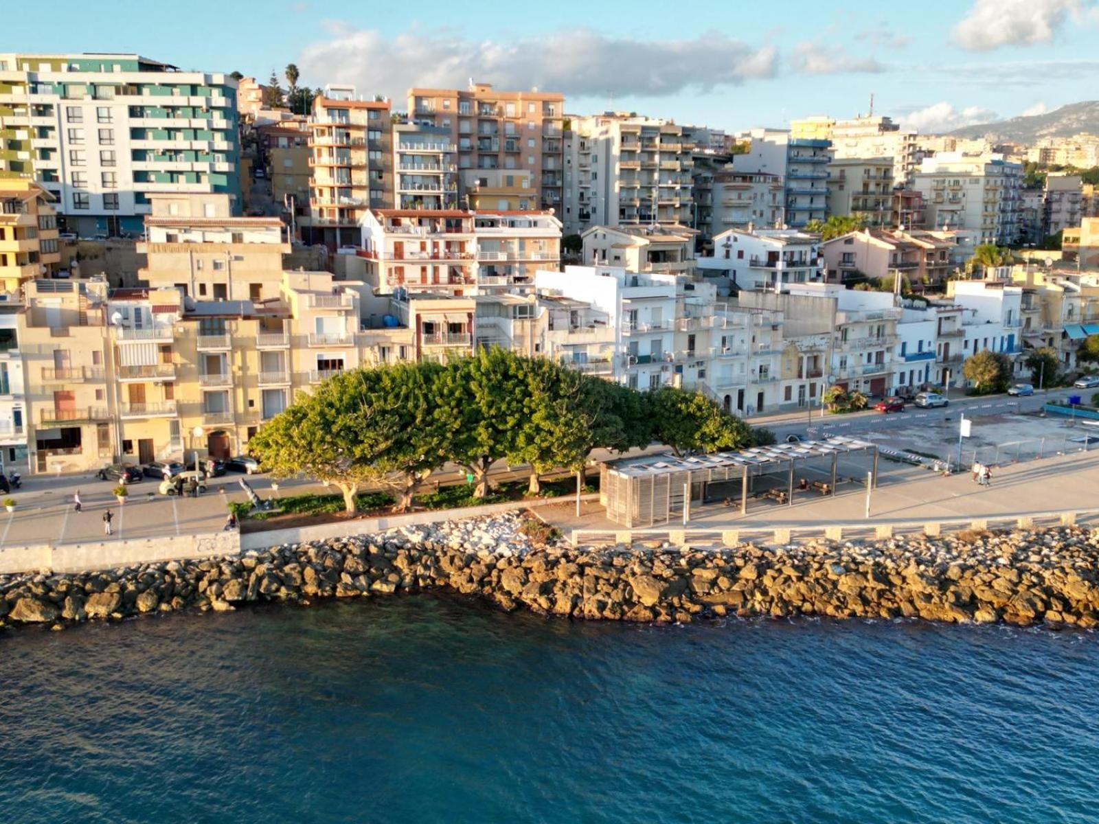 Appartamento Mare Blu Шакка Экстерьер фото